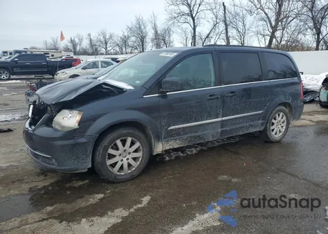 2014 Chrysler Town & Country Touring z USA, uszkodzony, nr VIN 2C4RC1BG8ER237685